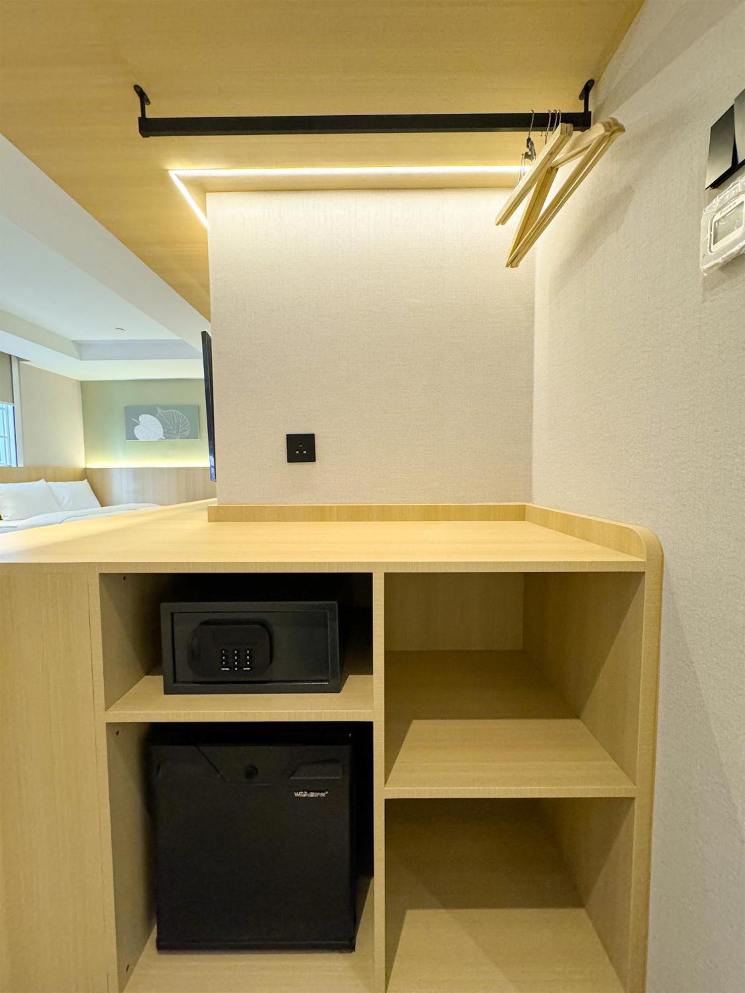 Urbanwood Hung Hom Hotel Hong Kong Exterior photo